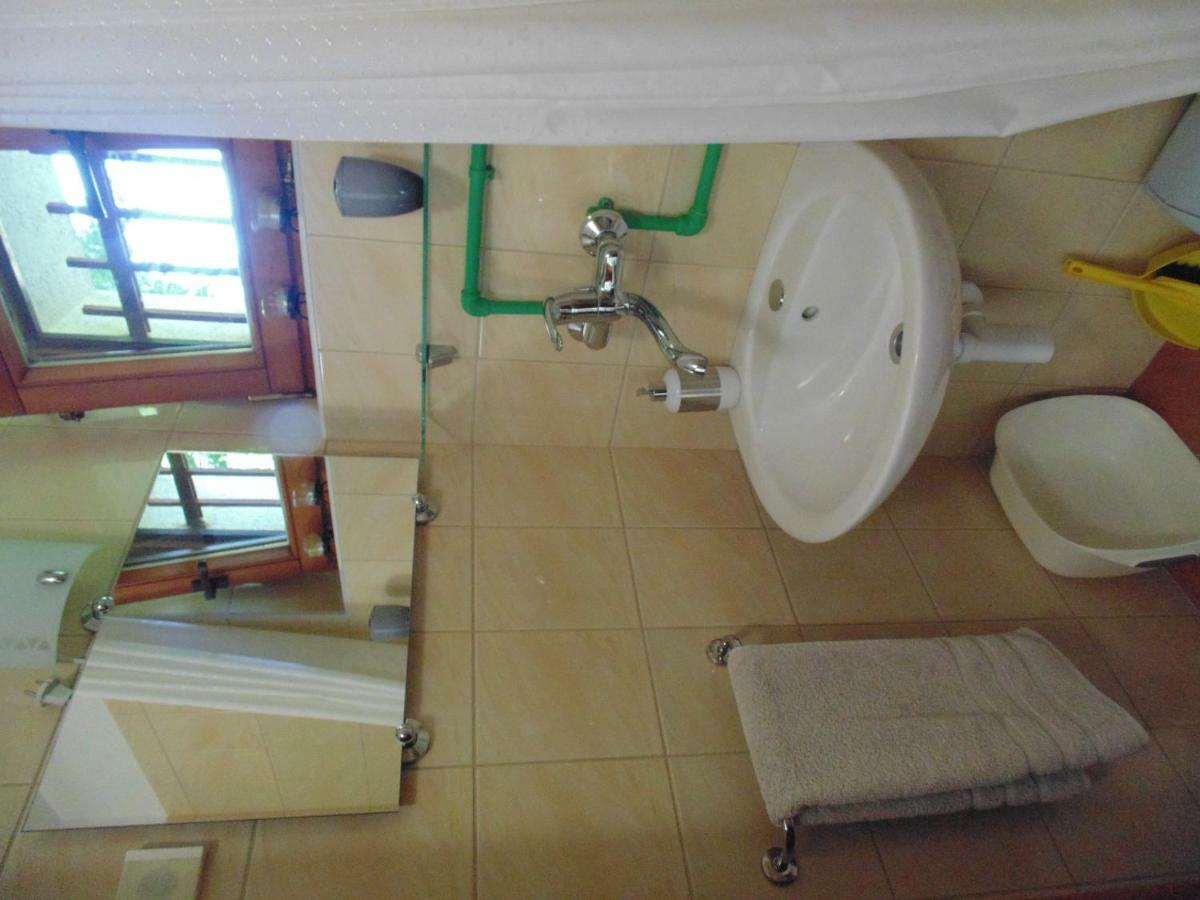 Holiday Home Alibegovic Visoko Bagian luar foto