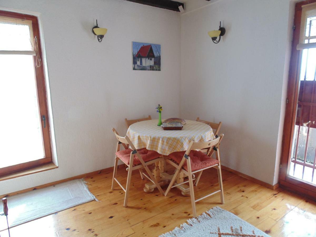 Holiday Home Alibegovic Visoko Bagian luar foto