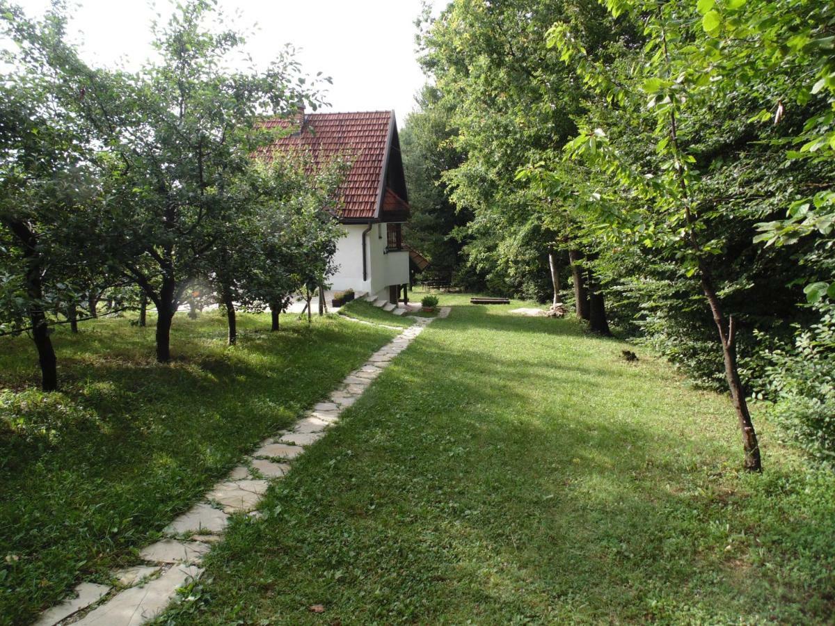 Holiday Home Alibegovic Visoko Bagian luar foto